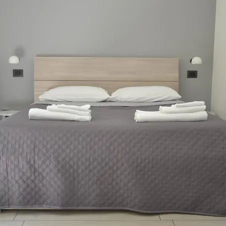 Cantaria - Lakeview Terrace & Pool Argegno